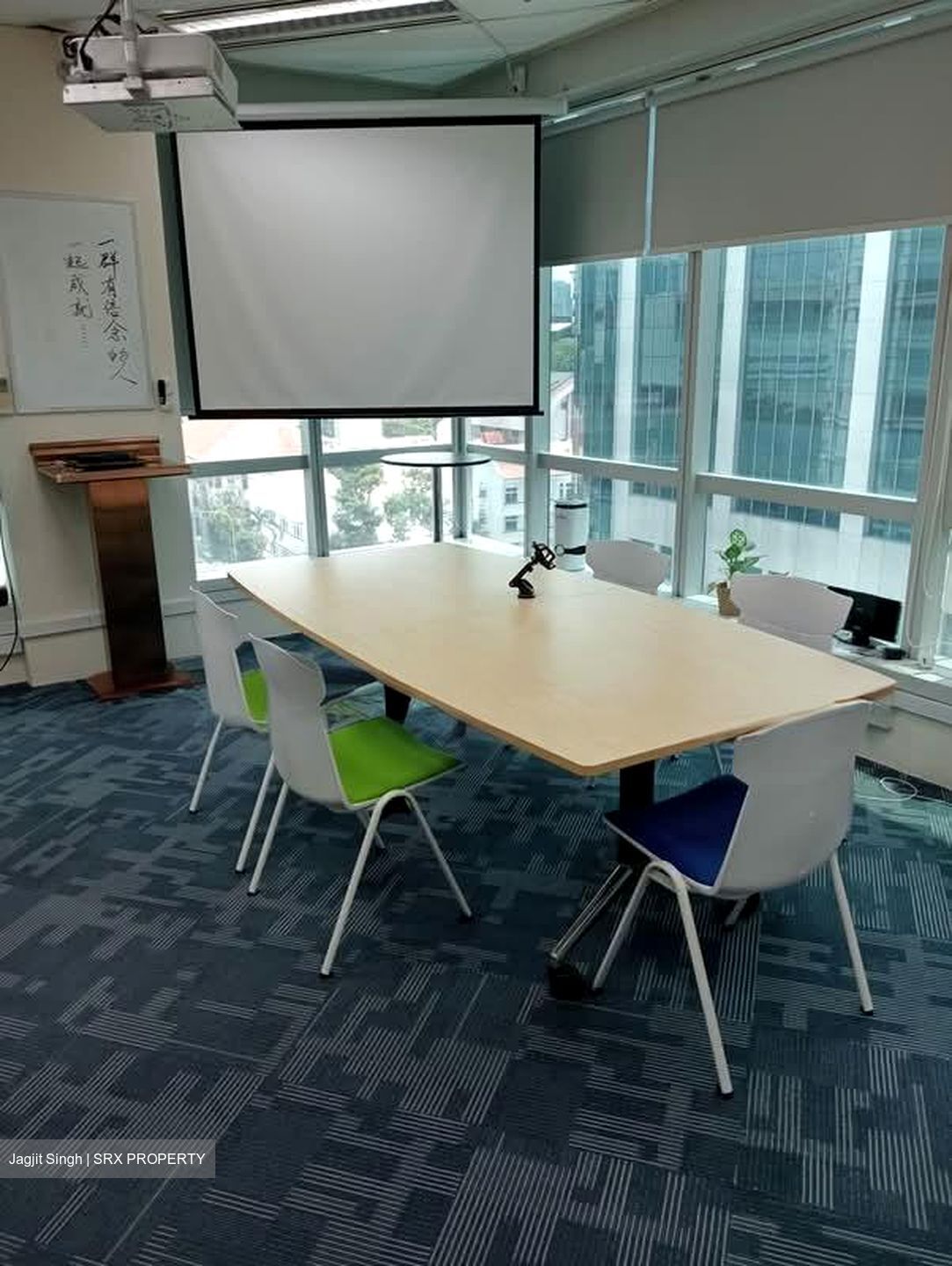 Sunshine Plaza (D7), Office #605324161